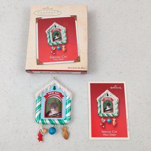 HALLMARK SPECIAL CAT COOL CAT PHOTO HOLDER KEEPSAKE CHRISTMAS ORNAMENT 2002